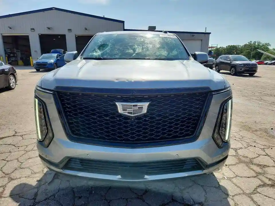 1GYS9GRL2SR181616 2025 CADILLAC ESCALADE-4