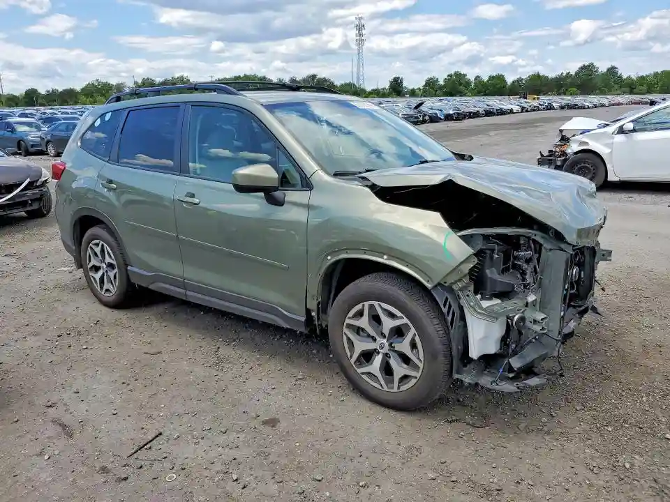JF2SKAJC9MH466004 2021 SUBARU FORESTER-3