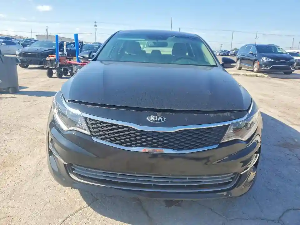 5XXGT4L30GG019613 2016 KIA OPTIMA-4