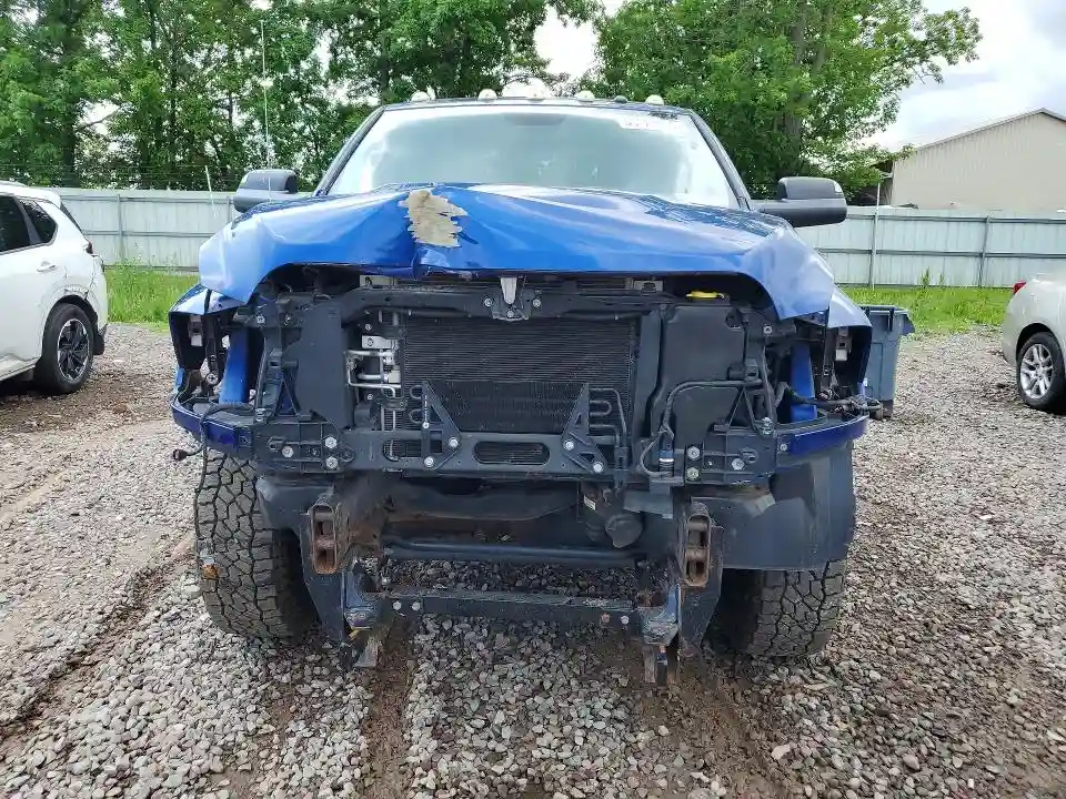 3C6UR5CJ1FG674470 2015 RAM 2500-4