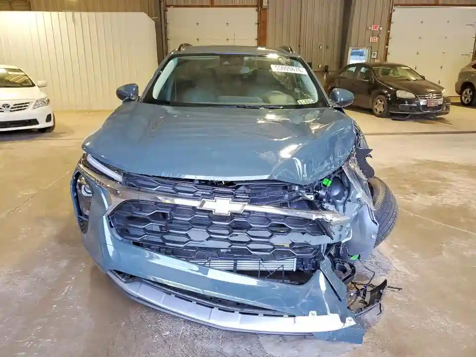 KL77LHEP6SC324353 2025 CHEVROLET TRAX-4