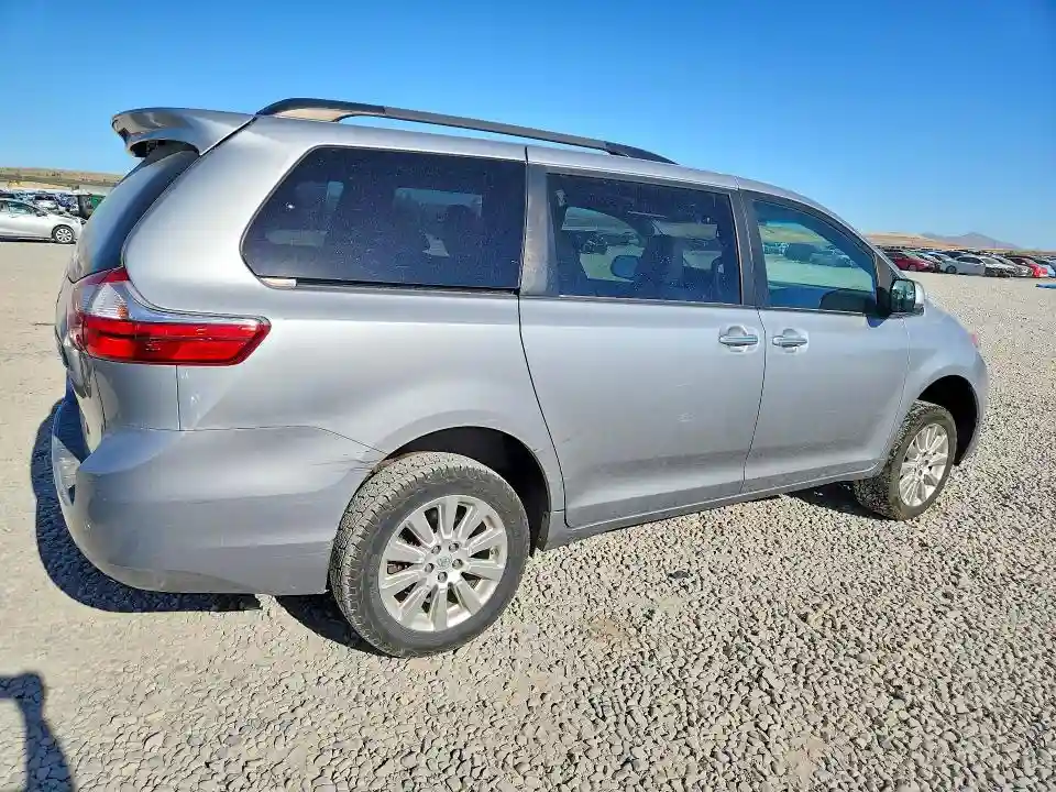 5TDDK3DC9FS117180 2015 TOYOTA SIENNA-2