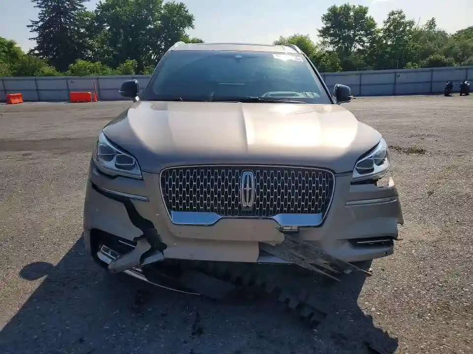 5LM5J7XCXLGL25318 2020 LINCOLN AVIATOR-4