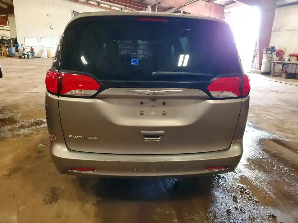 2C4RC1DG9HR550794 2017 CHRYSLER PACIFICA-5