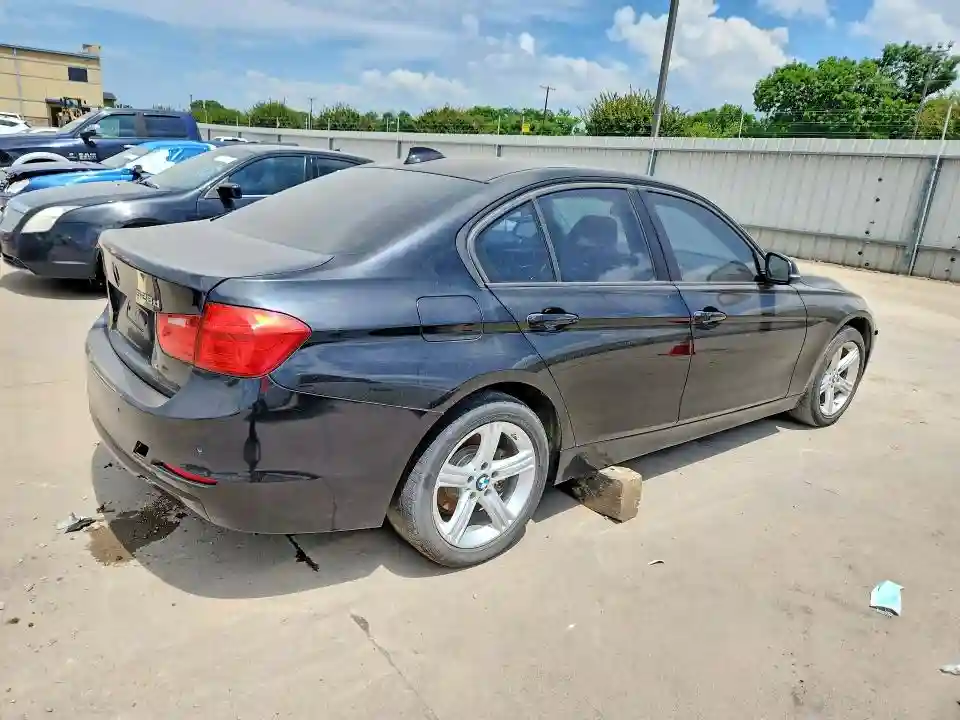 WBA3D3C56FK157620 2015 BMW 3 SERIES-2