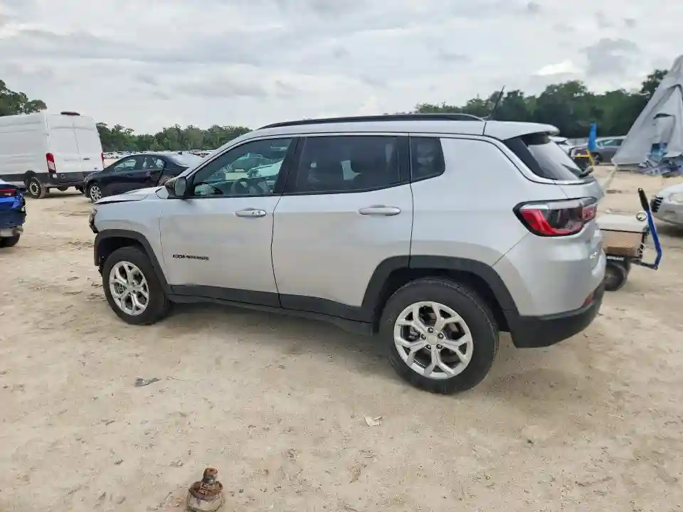 3C4NJDBN9RT119393 2024 JEEP COMPASS-1