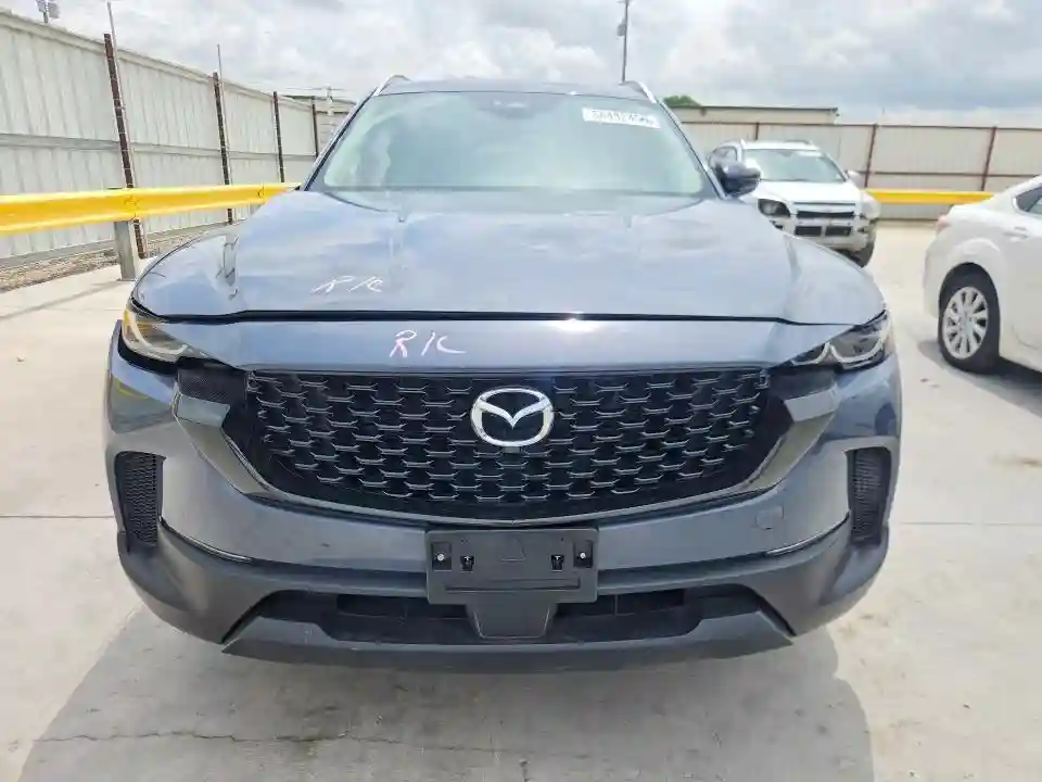 7MMVAAEW3SN131886 2025 MAZDA CX-50-4