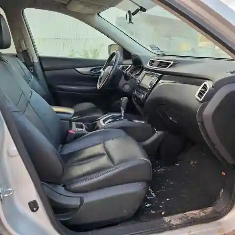 5N1AT2MV9FC862097 2015 NISSAN ROGUE-4