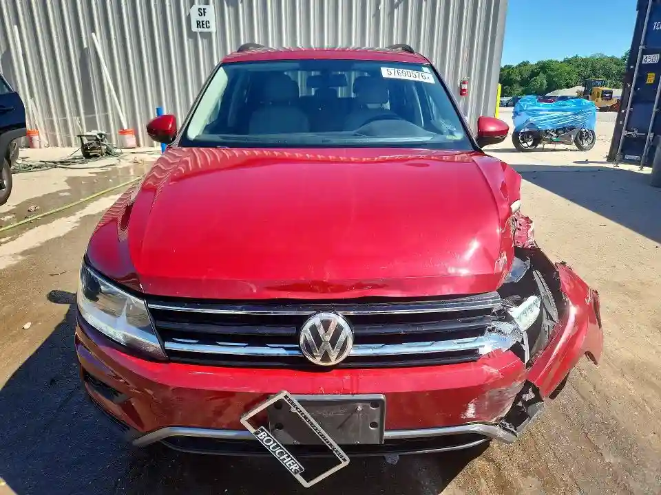 3VV2B7AX7JM148900 2018 VOLKSWAGEN TIGUAN-4