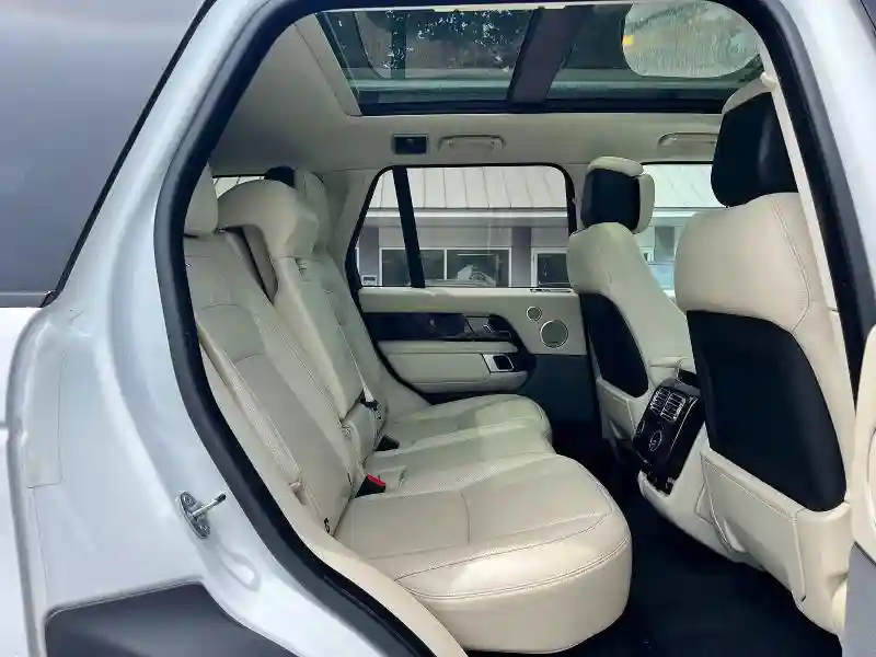SALGS2RE3JA504288 2018 LAND ROVER RANGEROVER-5