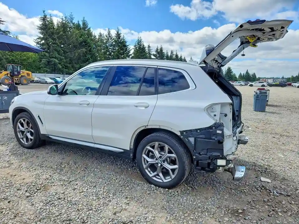 5UX53DP00N9K05765 2022 BMW X3-1