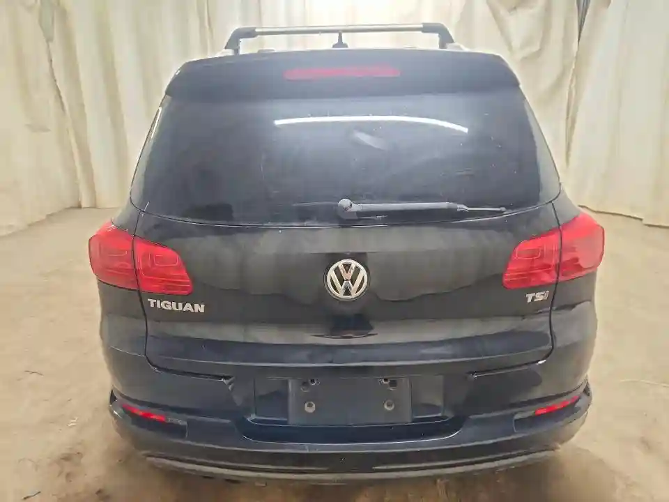 WVGAV7AX2GW067339 2016 VOLKSWAGEN TIGUAN-5