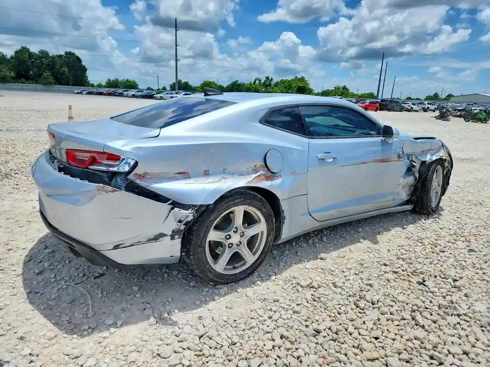 1G1FB1RS4H0136926 2017 CHEVROLET CAMARO LT-2