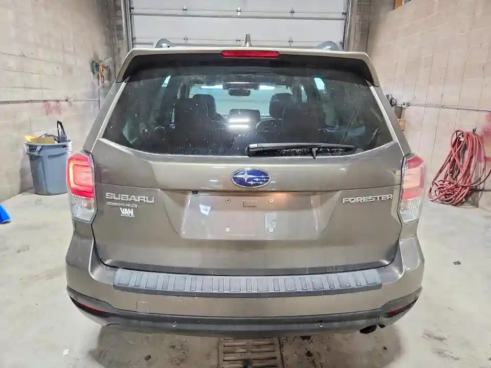 JF2SJAWC5JH591850 2018 SUBARU FORESTER-5
