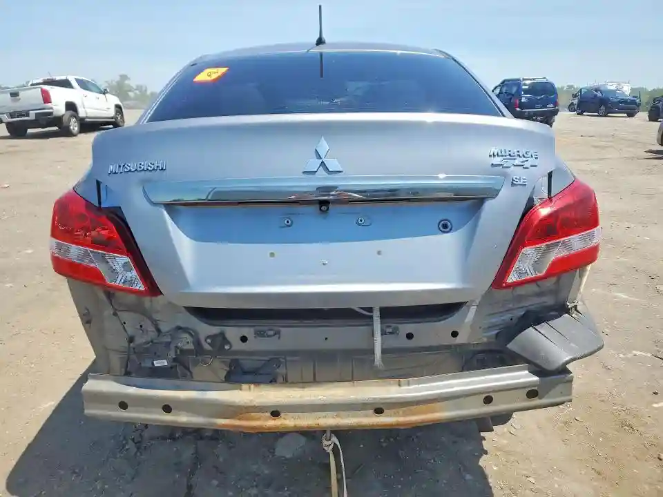 ML32F4FJ0JHF02661 2018 MITSUBISHI MIRAGE-5