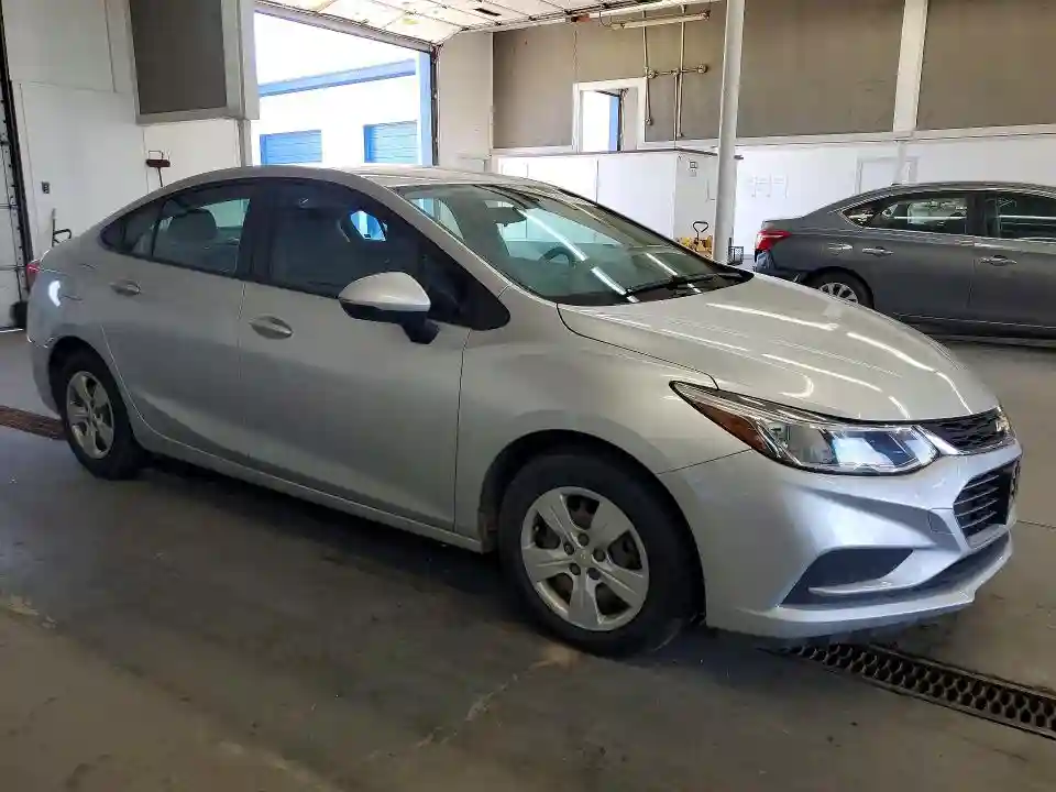 1G1BC5SM3H7151083 2017 CHEVROLET CRUZE-3