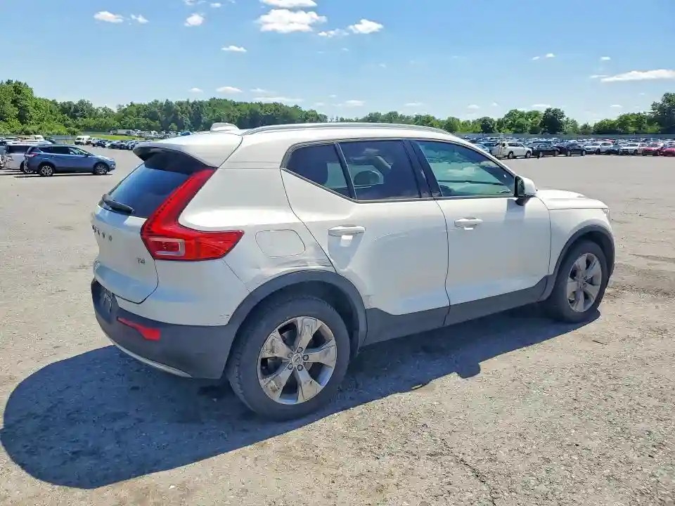 YV4AC2HK2L2226284 2020 VOLVO XC40-2