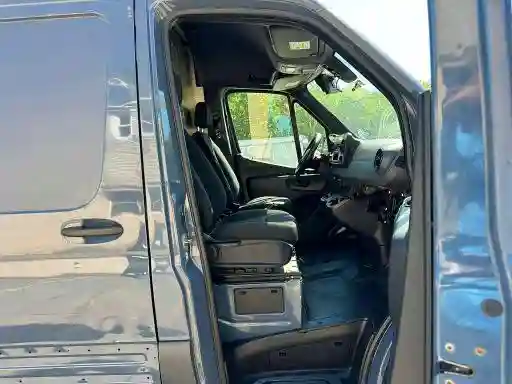 WD4PF1CD1KP149485 2019 MERCEDES-BENZ SPRINTER-4