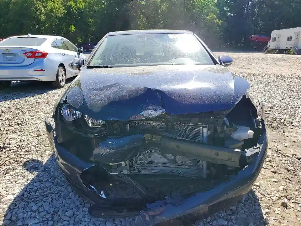 3VW217AU4HM009371 2017 VOLKSWAGEN GOLF-4