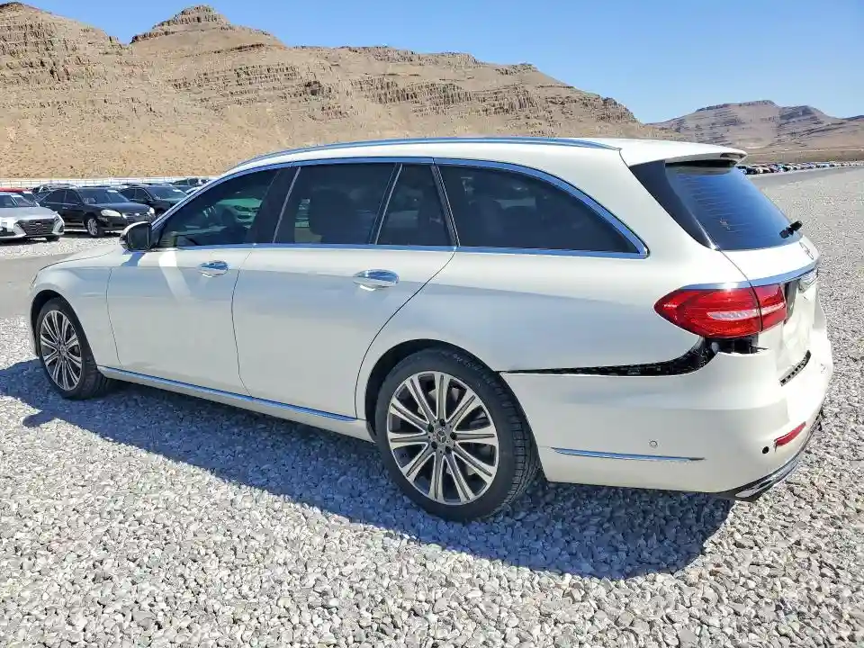 WDDZH6JB2KA607975 2019 MERCEDES-BENZ E-CLASS-1