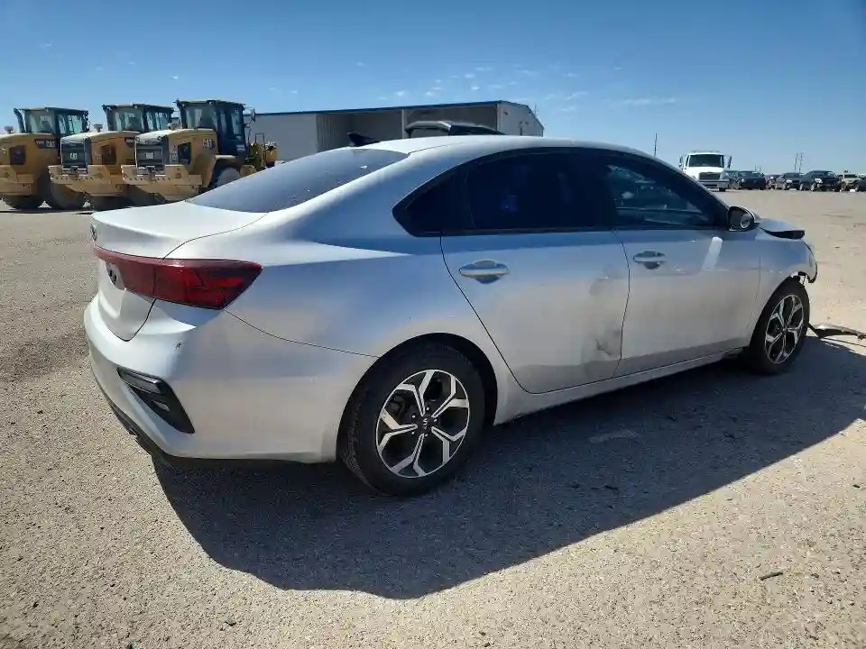 3KPF24AD1ME262507 2021 KIA FORTE LXS-2