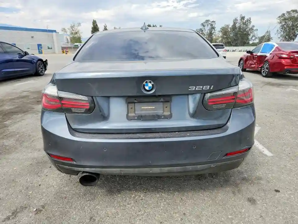 WBA3C1G51FNR50050 2015 BMW 3 SERIES-5