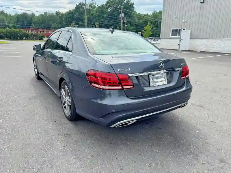 WDDHF8JB5GB185229 2016 MERCEDES-BENZ E-CLASS-1