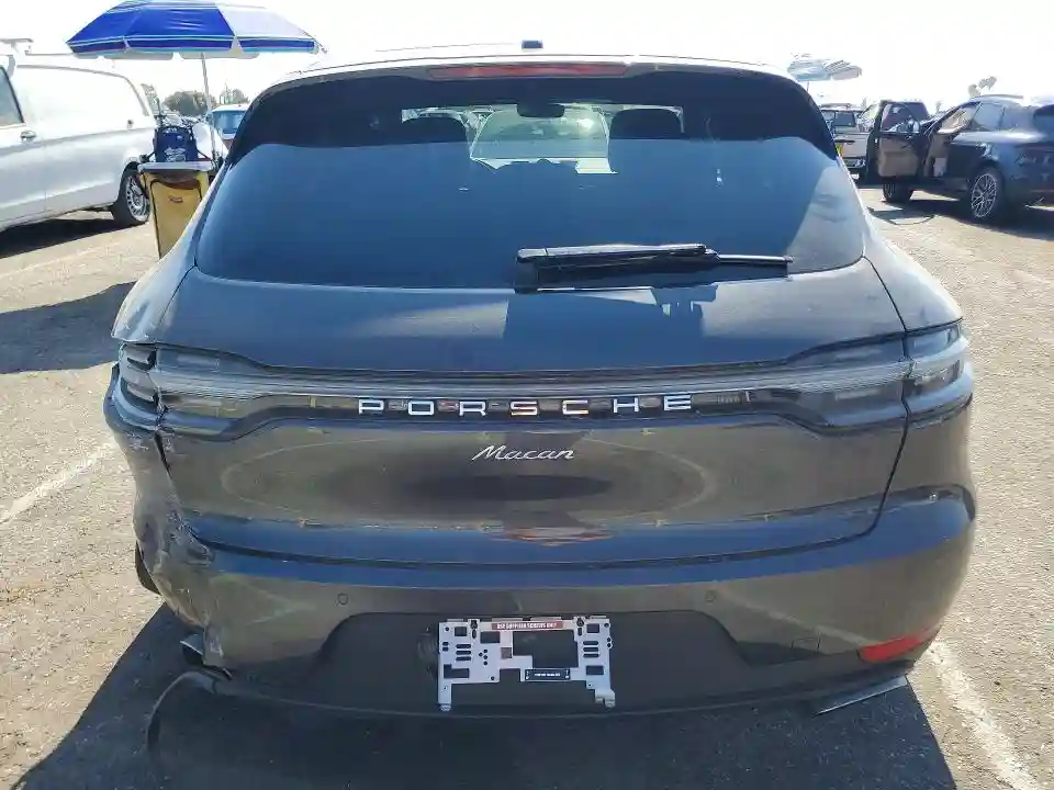 WP1AA2A51KLB00714 2019 PORSCHE MACAN-5