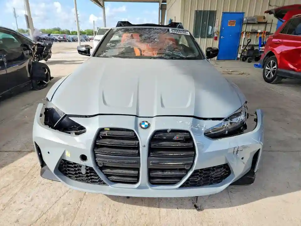 WBS33BA01NCJ47540 2022 BMW M4-4