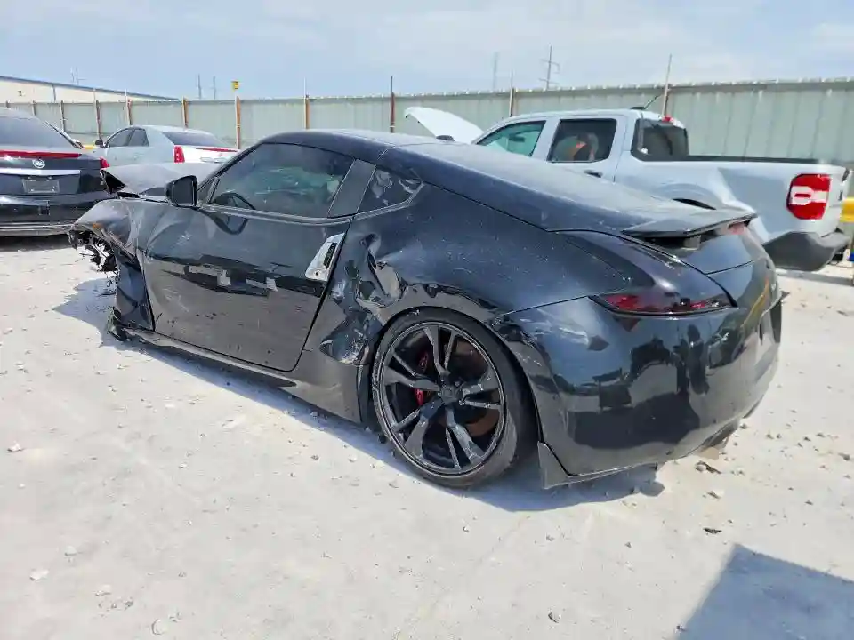 JN1AZ4EH5JM571528 2018 NISSAN 370Z-1