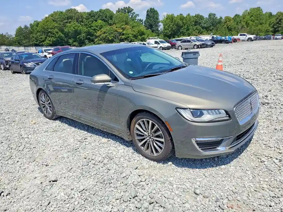 3LN6L5A93HR609389 2017 LINCOLN MKZ-3
