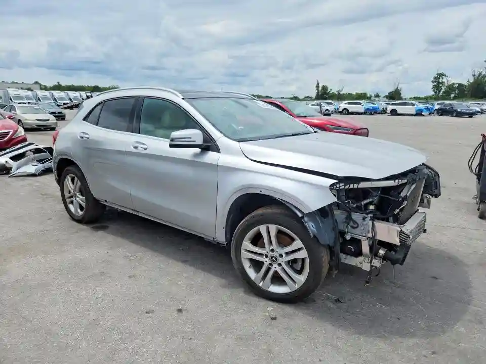 WDCTG4EB2JJ474323 2018 MERCEDES-BENZ GLA-CLASS-3