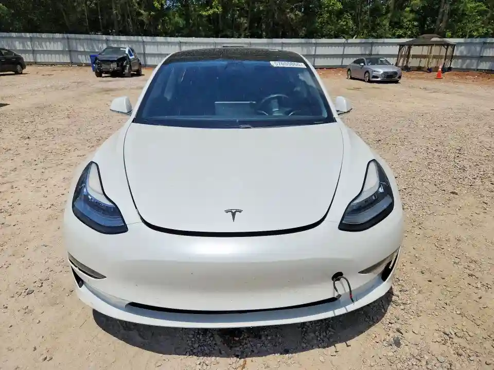5YJ3E1EB0LF619735 2020 TESLA MODEL 3-4