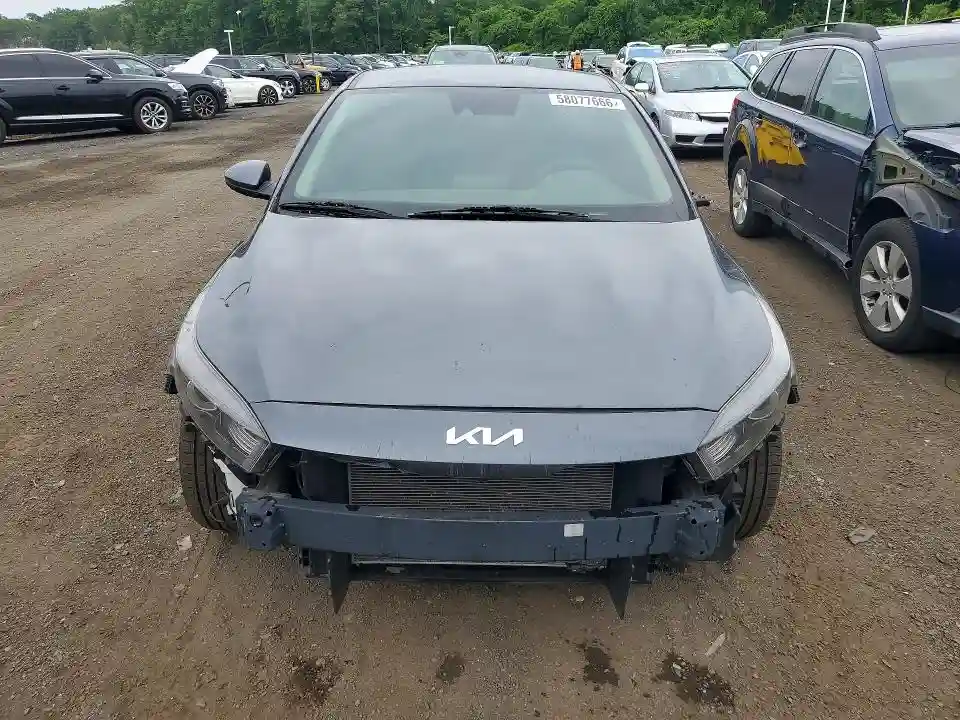 3KPF24AD1NE454608 2022 KIA FORTE-4