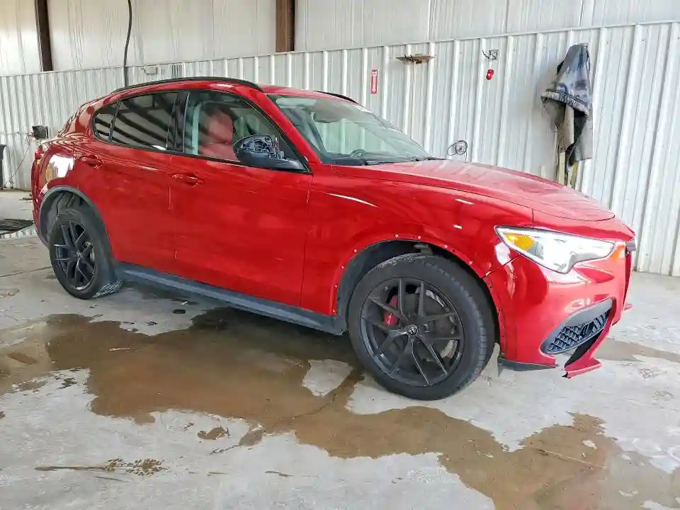 ZASFAKPN7J7B72756 2018 ALFA ROMEO STELVIO-3
