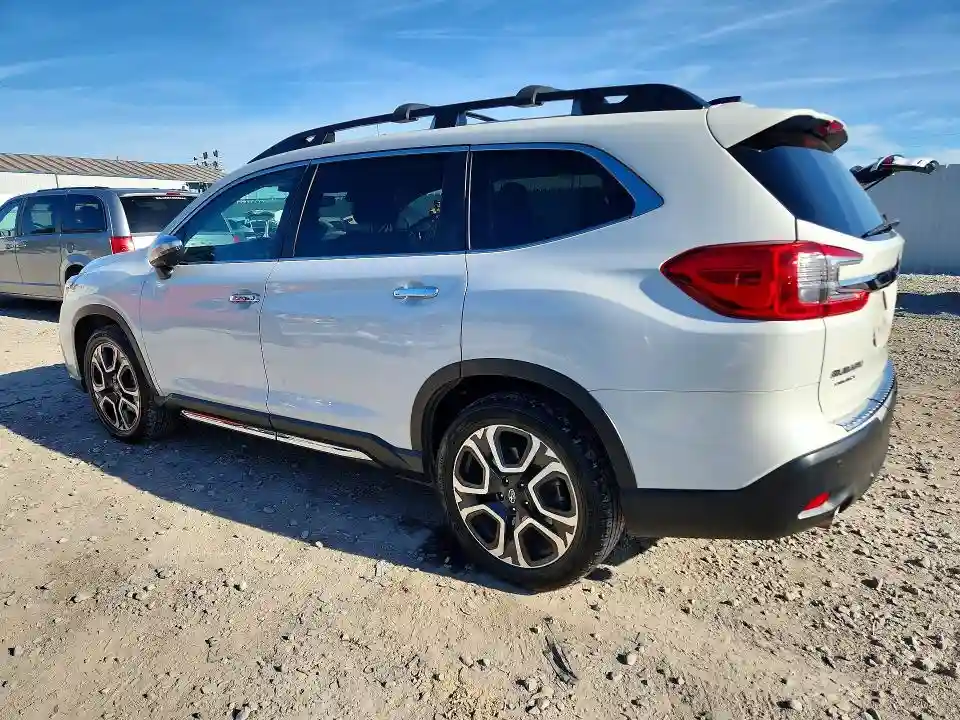 4S4WMAWDXP3432484 2023 SUBARU ASCENT-1