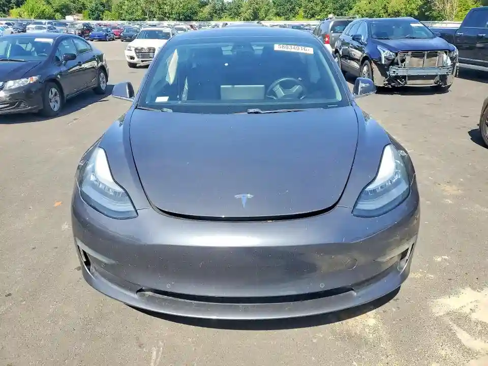 5YJ3E1EB3KF210482 2019 TESLA MODEL 3-4