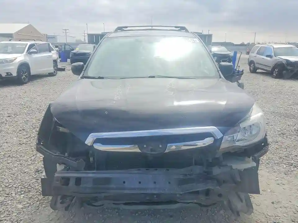 JF2SJAEC6HH530812 2017 SUBARU FORESTER-4