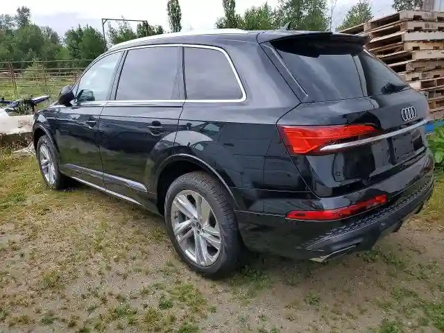 WA1BVBF70TD012876 2026 AUDI Q7-1