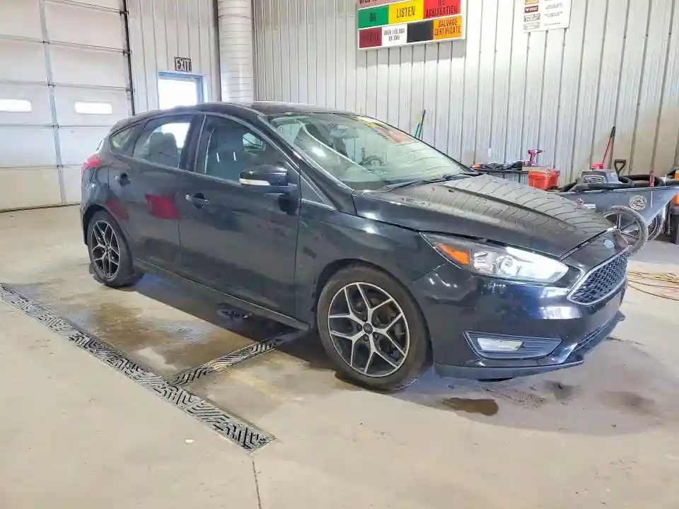 1FADP3M26HL249204 2017 FORD FOCUS-3