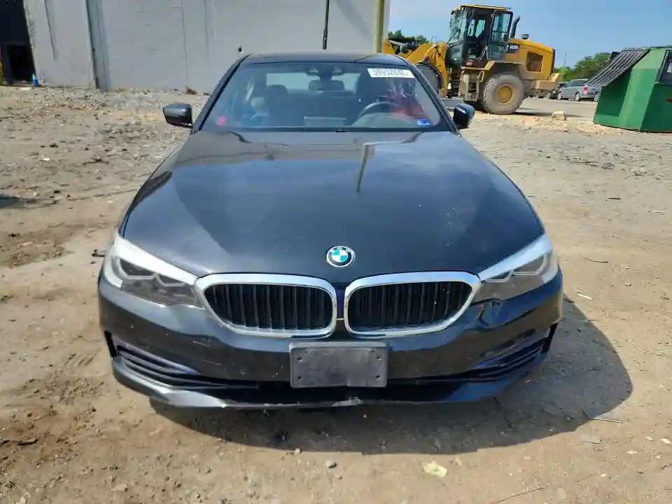 WBAJA7C51KWW08690 2019 BMW 5 SERIES-4