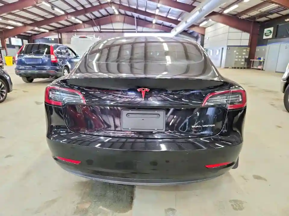 5YJ3E1EB8NF120491 2022 TESLA MODEL 3-5