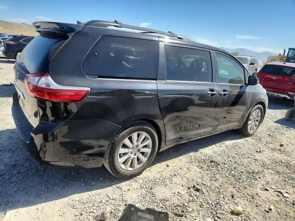 5TDYK3DC7FS541796 2015 TOYOTA SIENNA-2