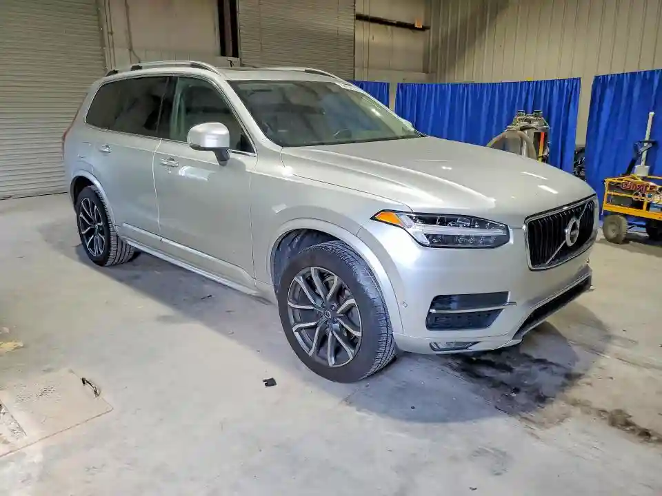 YV4102PK7J1351052 2018 VOLVO XC90-3