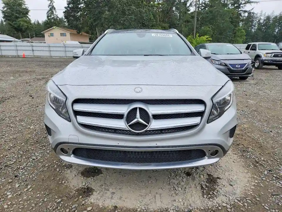 WDCTG4GB5HJ357827 2017 MERCEDES-BENZ GLA-CLASS-4