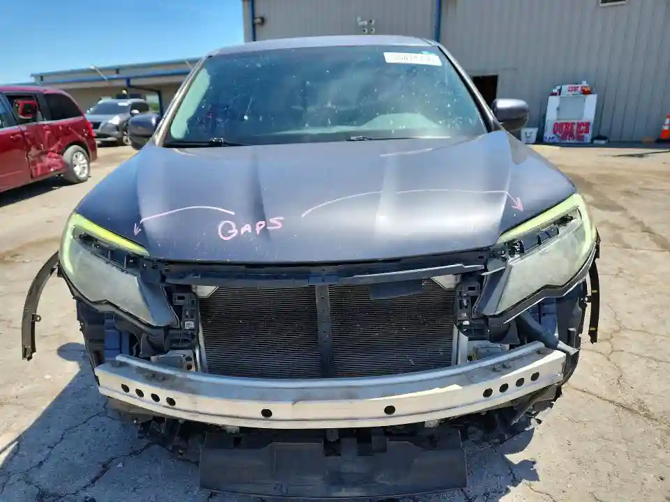 5FNYF5H31JB015915 2018 HONDA PILOT-4