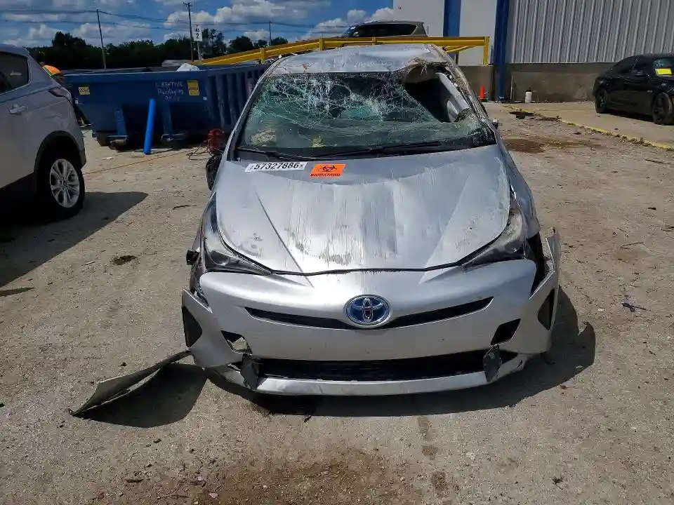 JTDKARFU6G3518675 2016 TOYOTA PRIUS-4