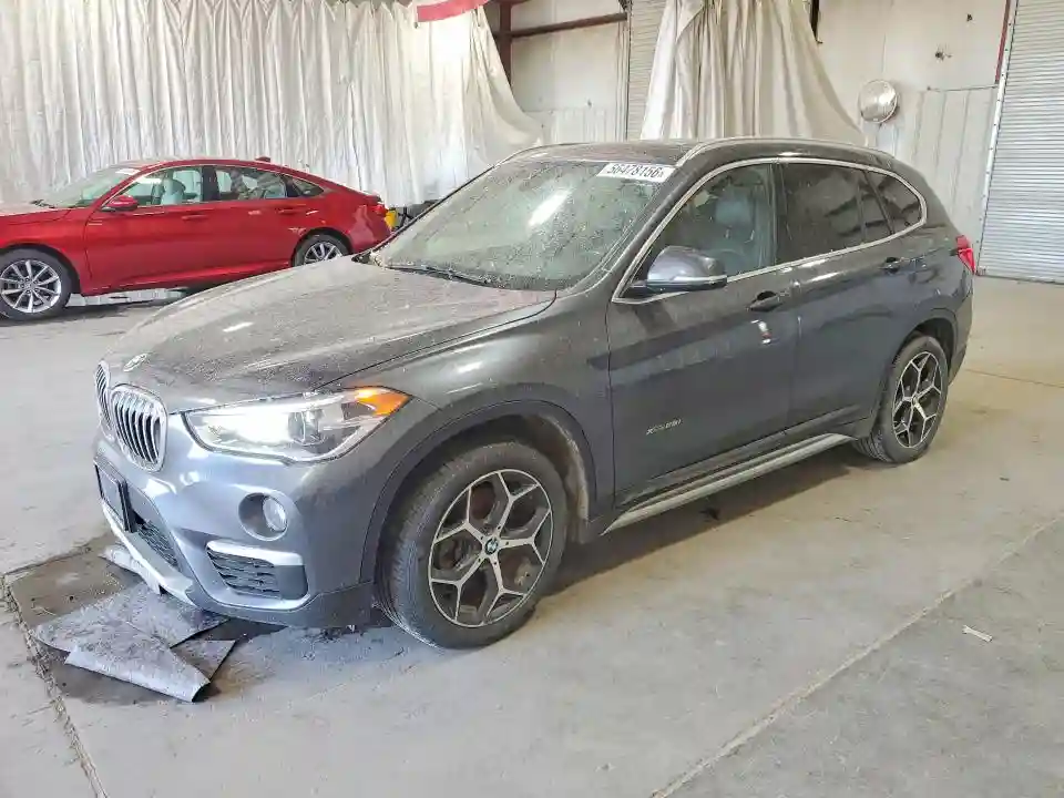 WBXHT3C36H5F68386 2017 BMW X1-0