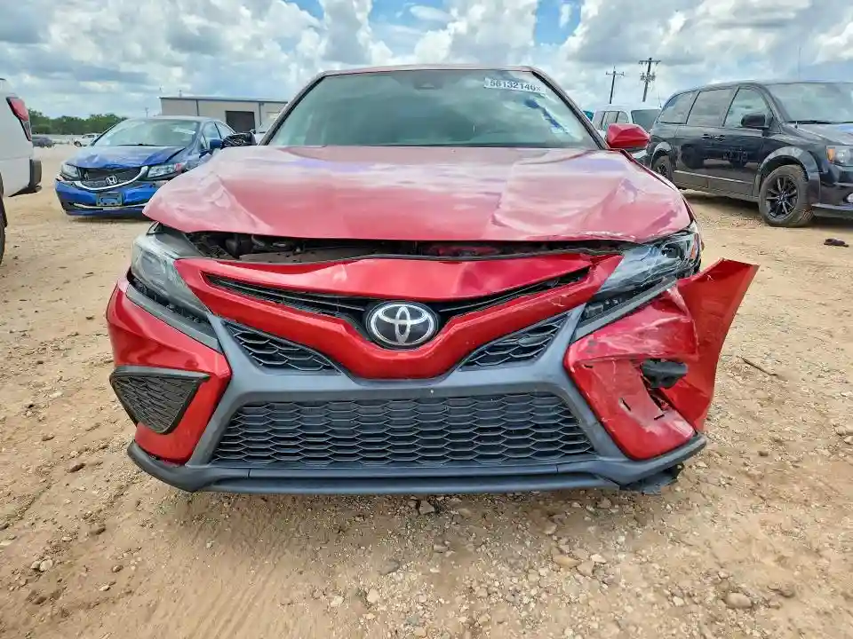 4T1G11AK2MU427966 2021 TOYOTA CAMRY-4