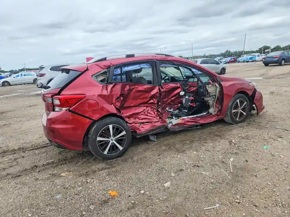 4S3GTAD64M3700389 2021 SUBARU IMPREZA-2